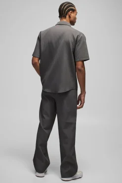 boohooMAN Chemise cargo technique à poches plissées oversize<Homme Chemises
