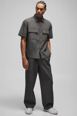 boohooMAN Chemise cargo technique à poches plissées oversize<Homme Chemises