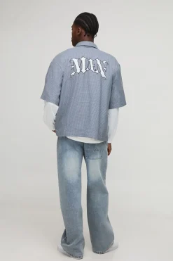 Chemise à carreaux oversize pour homme avec appliqué et superposition factice