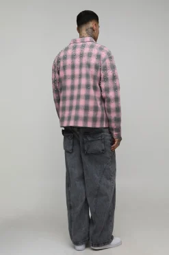 boohooMAN Chemise À Carreaux Surdimensionnée Ornée De Bijoux En Tissu Épais<Homme Chemises|Tout Afficher