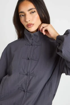 Chemise Col Montant Détail Brandebourgs