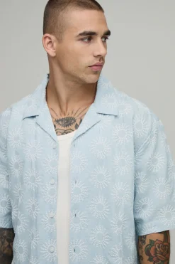 Chemise À Col Revere Brodée Manches Courtes Coupe Oversize