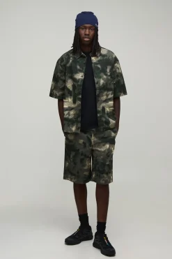 boohooMAN Chemise Coordonnée Camouflage Délavé Manches Courtes Coupe Ample<Homme Chemises