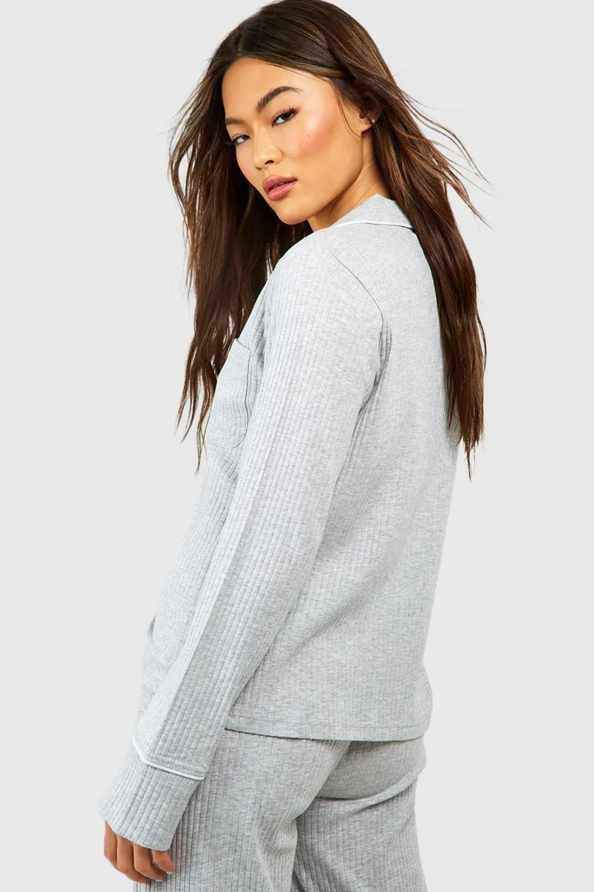 Chemise de détente à détails en passepoil côtelé et à manches longues