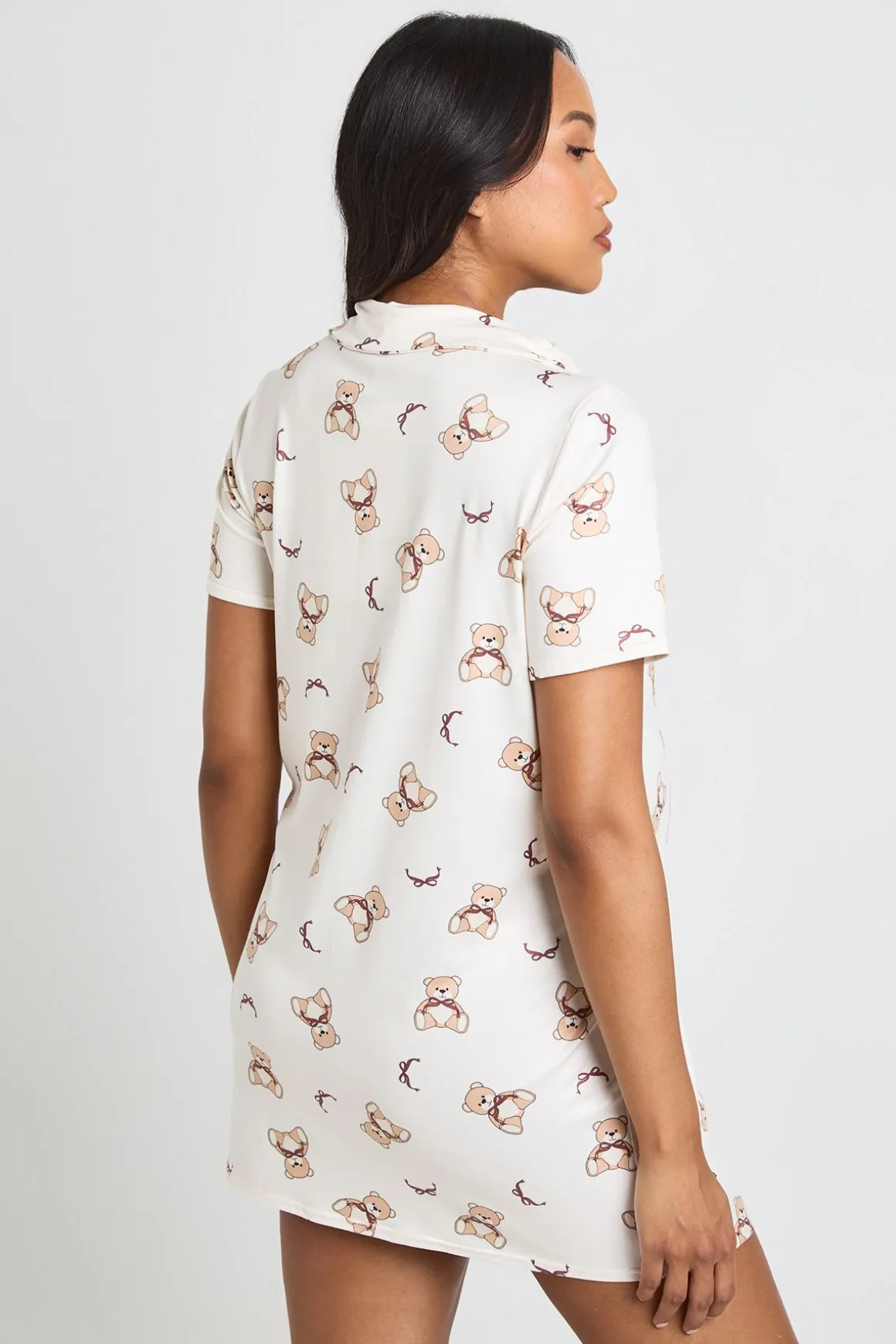 Chemise De Nuit De Maternité À Col Avec Imprimé Ours Et Nœuds Boutonnée Sur Le Devant