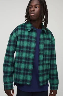 boohooMAN Chemise de travail à carreaux, coupe régulière, en tissu épais avec poches<Homme Chemises