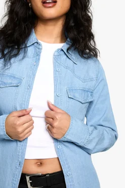 boohoo Chemise en chambray denim à manches longues<Femme Denim|Denim