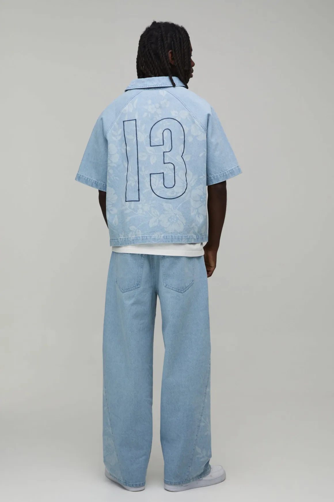 Chemise En Denim Brodée De Motifs Floraux Football
