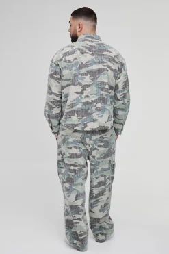 Chemise en denim cargo camouflage texturée pour grande taille