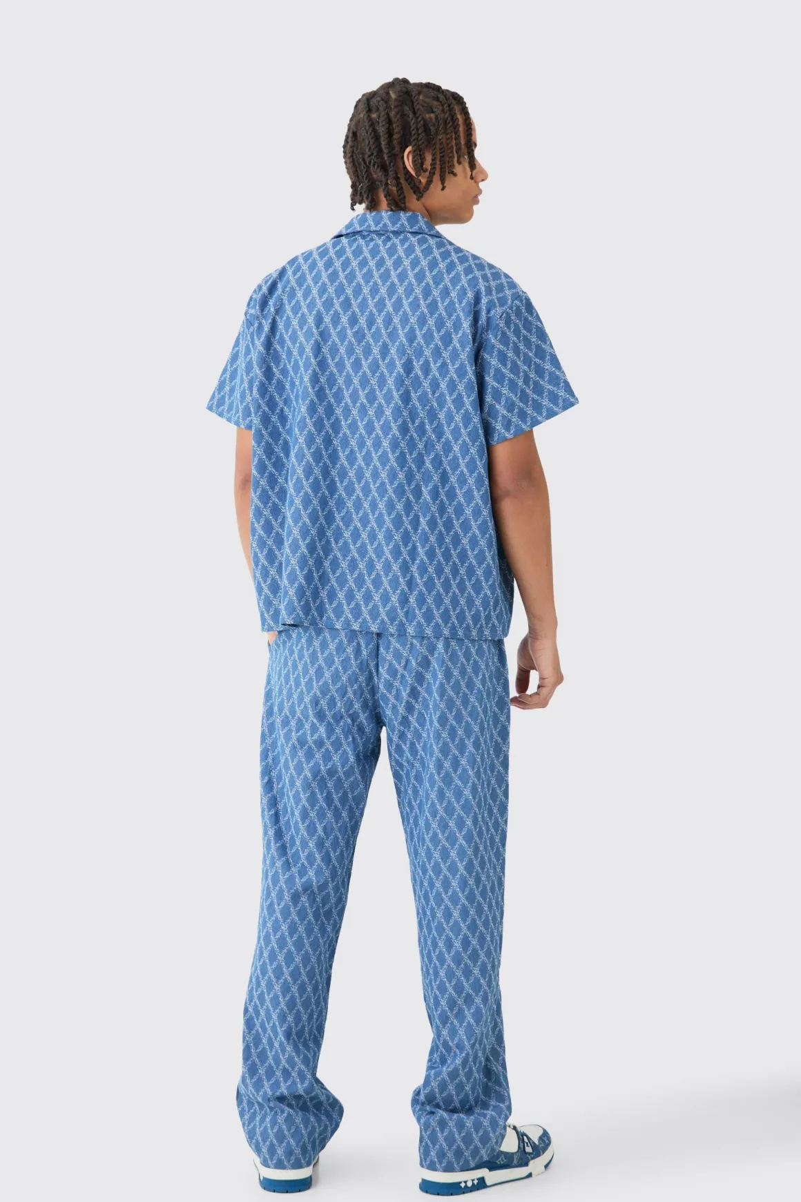 Chemise en denim à coupe boxy et à tissu intéressant