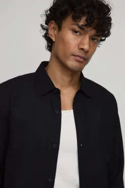 Chemise En Lin À Manches Longues Coupe Droite