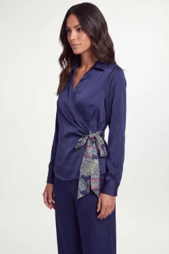 Chemise En Satin À Imprimé Avec Liens Latéraux