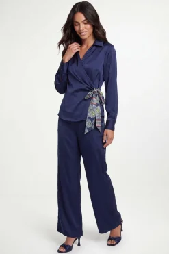Chemise En Satin À Imprimé Avec Liens Latéraux