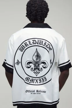 Chemise En Satin Oversize À Manches Courtes Imprimé Bordure Mondiale