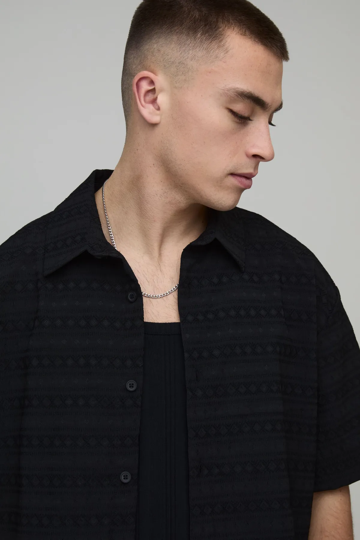 boohooMAN Chemise Géométrique Surdimensionnée À Col Et Manches Courtes<Homme Chemises