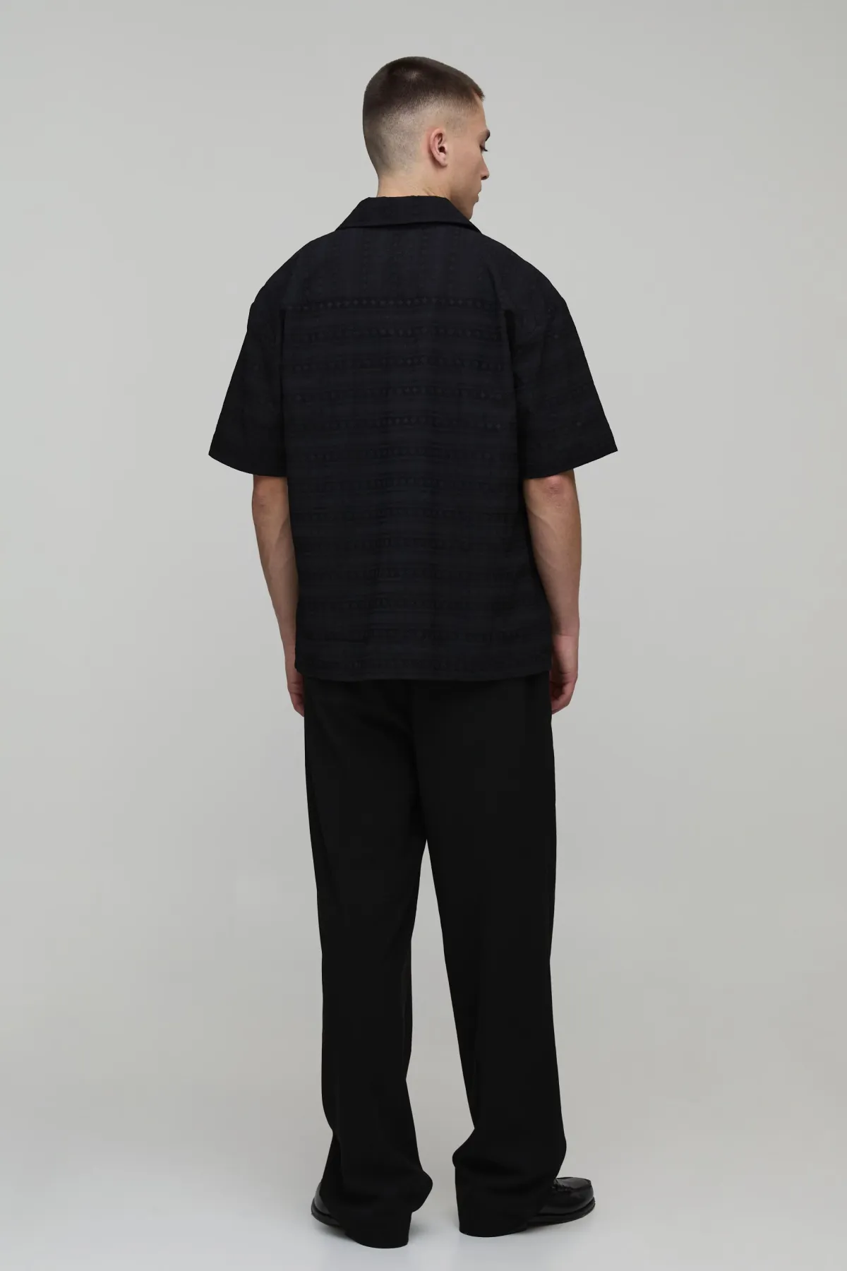 boohooMAN Chemise Géométrique Surdimensionnée À Col Et Manches Courtes<Homme Chemises