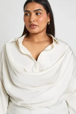 Chemise Grande Taille Col Bénitier En Satin