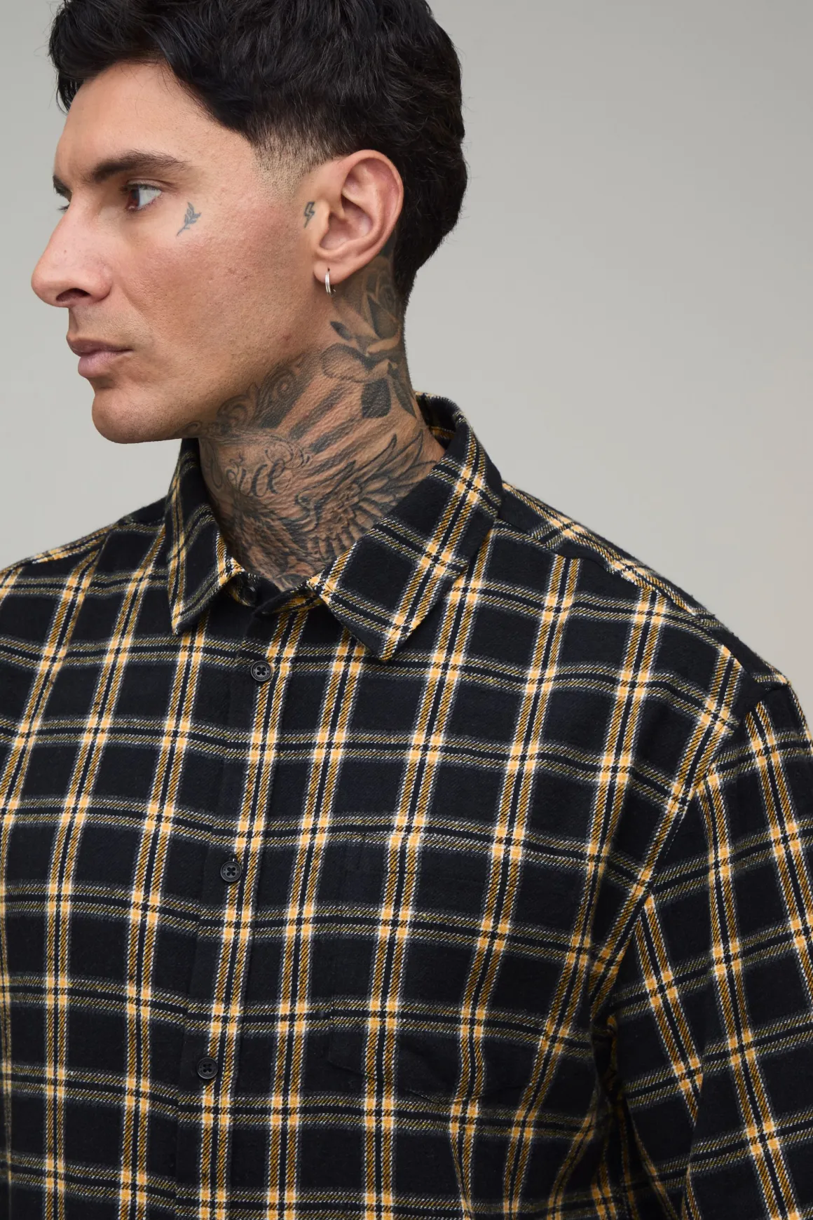 Chemise Grande Taille En Flanelle À Manches Courtes Coupe Oversize Ourlet Courbe Essentielle