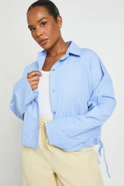 boohoo Chemise Grande Taille Popeline À Fines Rayures Avec Cordon De Serrage<Femme Tops