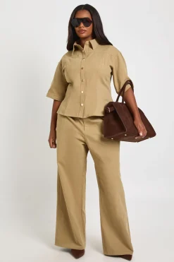 boohoo Chemise Grande Taille Sergé Doré Taille Cintrée<Femme Tops
