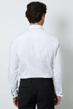 Chemise Habillée Blanche Cintrée À Plis Devant Et Patte De Boutonnage Dissimulée