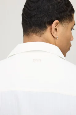 boohooMAN Chemise À Manches Courtes Coupe Ample Oversize Avec Décolleté Plongeant Et Plis Irréguliers<Homme Ensembles|Chemises