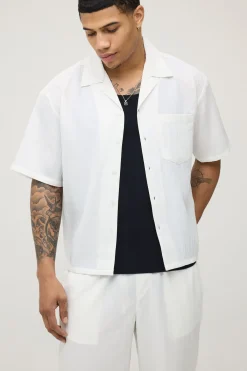 boohooMAN Chemise À Manches Courtes Coupe Ample Oversize Avec Décolleté Plongeant Et Plis Irréguliers<Homme Ensembles|Chemises