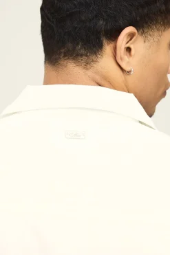 Chemise À Manches Courtes Coupe Ample Décontractée Avec Plis Irréguliers