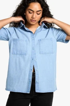 Chemise à manches courtes en chambray denim