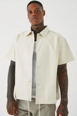 boohooMAN Chemise à manches courtes en synthétique boxy à épaules tombées<Homme Chemises