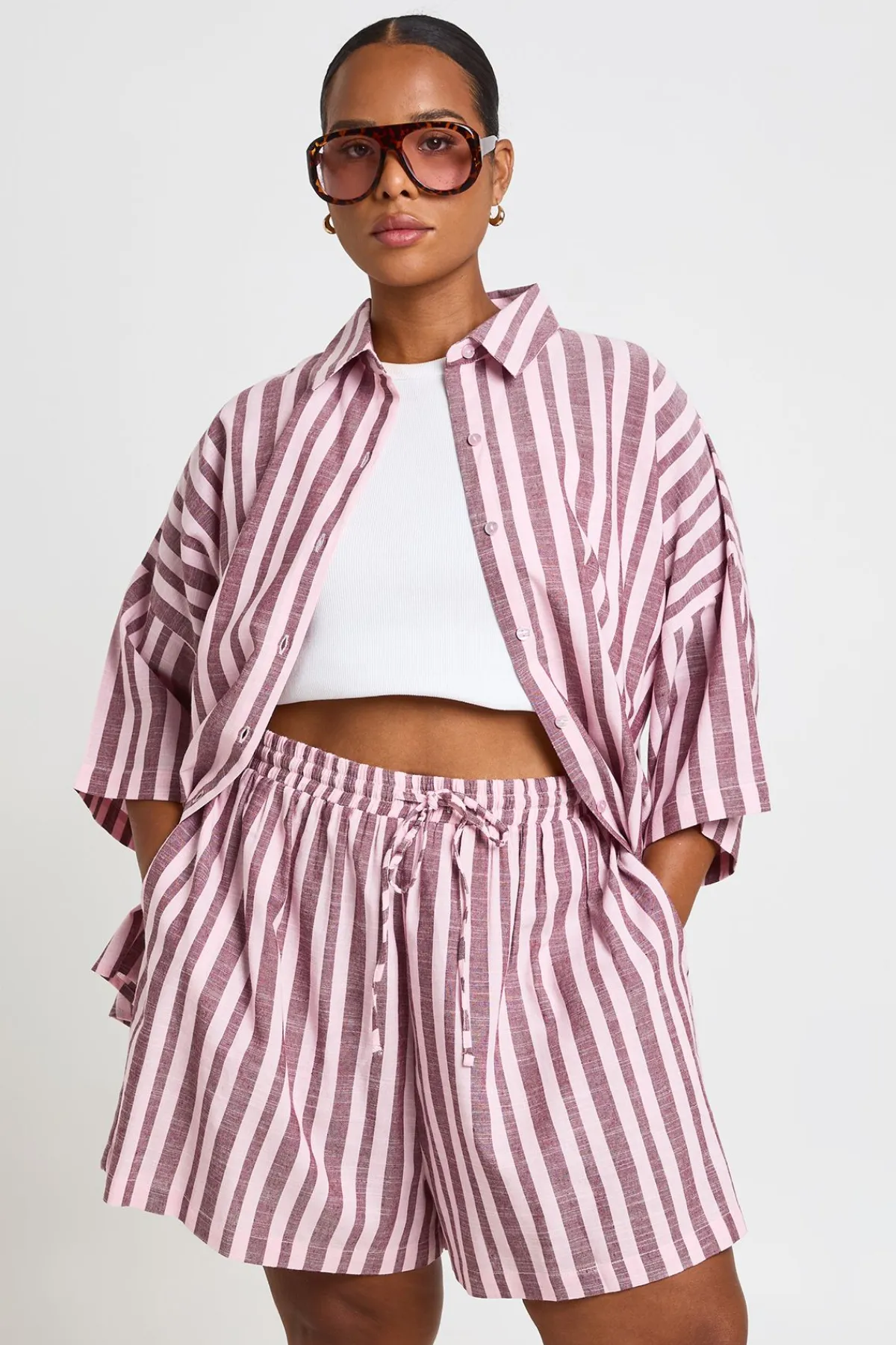 boohoo Chemise À Manches Courtes À Rayures Grande Taille<Femme Tops