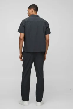 Chemise à manches courtes stretch, coupe boxy