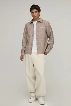 boohooMAN Chemise À Manches Longues Coupe Regular À Fines Rayures<Homme Chemises