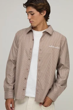 boohooMAN Chemise À Manches Longues Coupe Regular À Fines Rayures<Homme Chemises