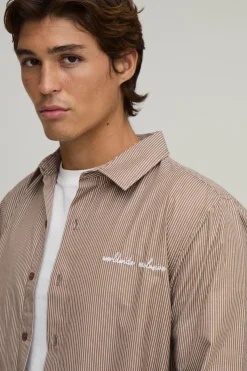 boohooMAN Chemise À Manches Longues Coupe Regular À Fines Rayures<Homme Chemises