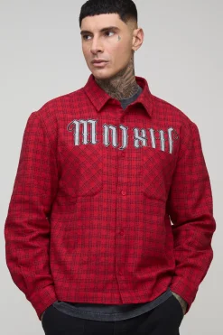 boohooMAN Chemise à manches longues de style tall, oversize et boxy, à micro-check MMXIII avec appliqué et double poche<Femme Tops