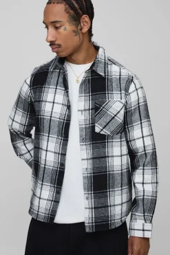 boohooMAN Chemise à manches longues en flanelle à carreaux, coupe régulière<Homme Chemises