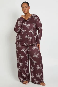 boohoo Chemise à manches longues à imprimé nœud Plus & ensemble pyjama pantalon<Femme Pyjamas