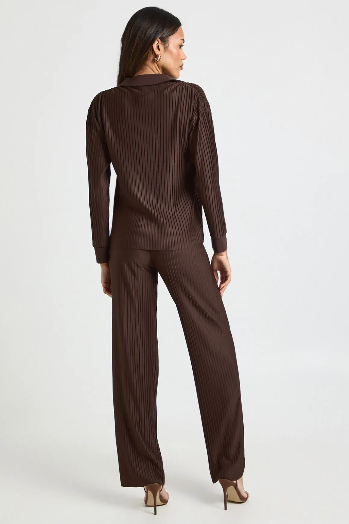 Chemise À Manches Longues Plissée Et Pantalon Large De Maternité