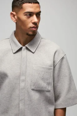 Chemise Melton lourde surdimensionnée, de coupe carrée à patte de boutonnage dissimulée