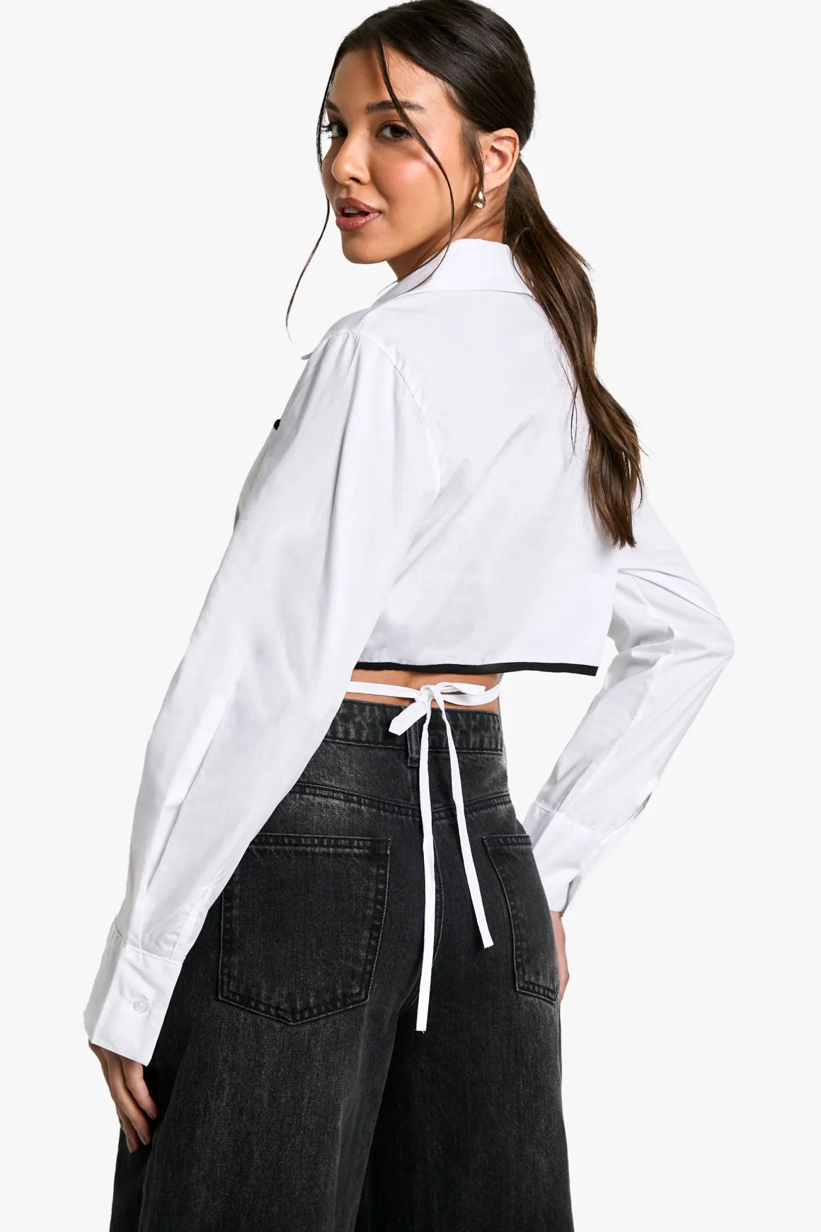 Chemise Nouée au Dos avec Passepoil Contrastant