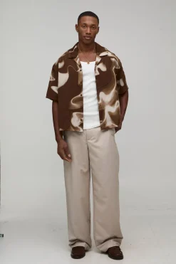 boohooMAN Chemise Oversize Boxy à Imprimé Stroboscopique Déformé<Homme Nouveautés Grande Taille|Tout Afficher