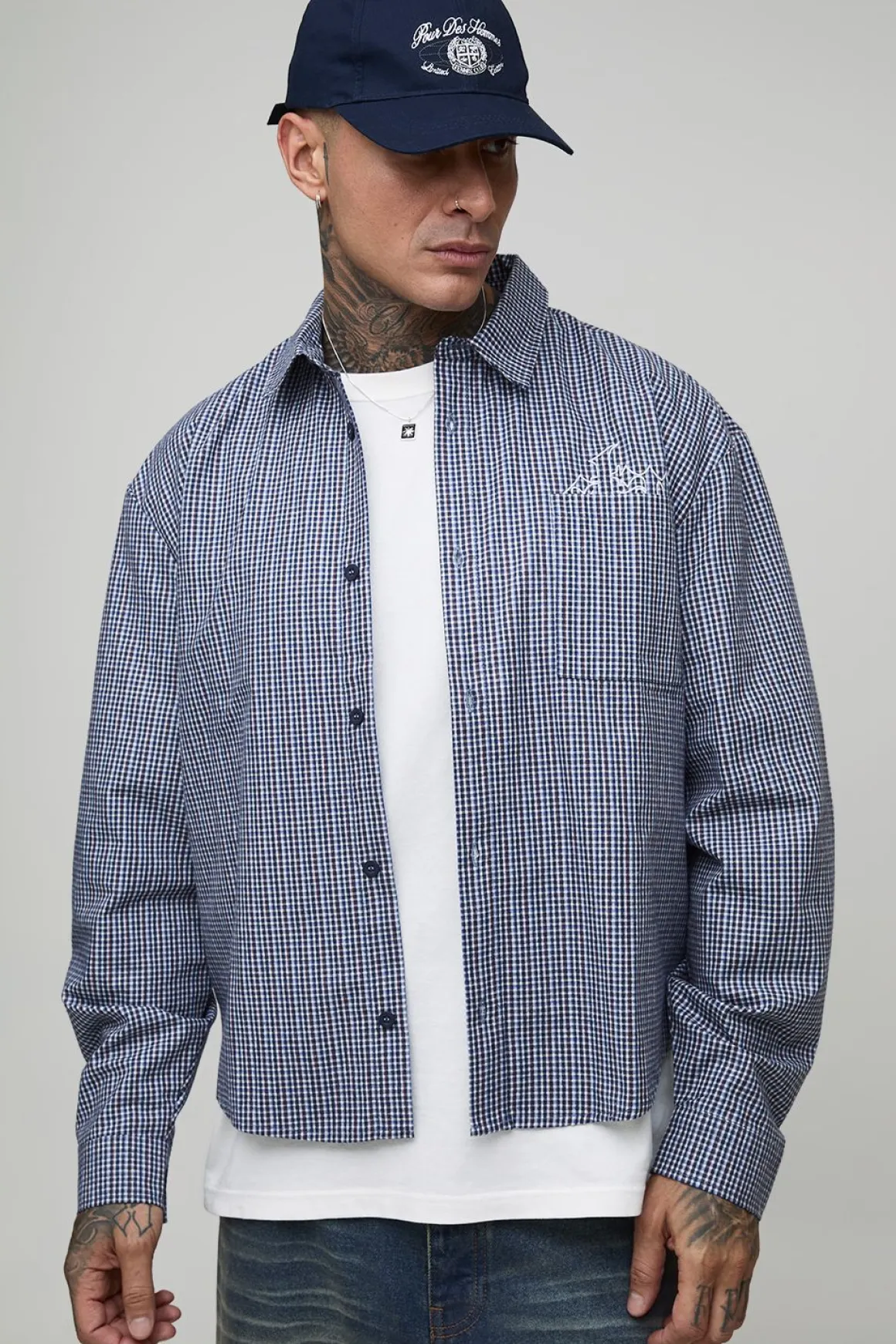 Chemise oversize à coupe boxy, brodée avec des micro-carreaux