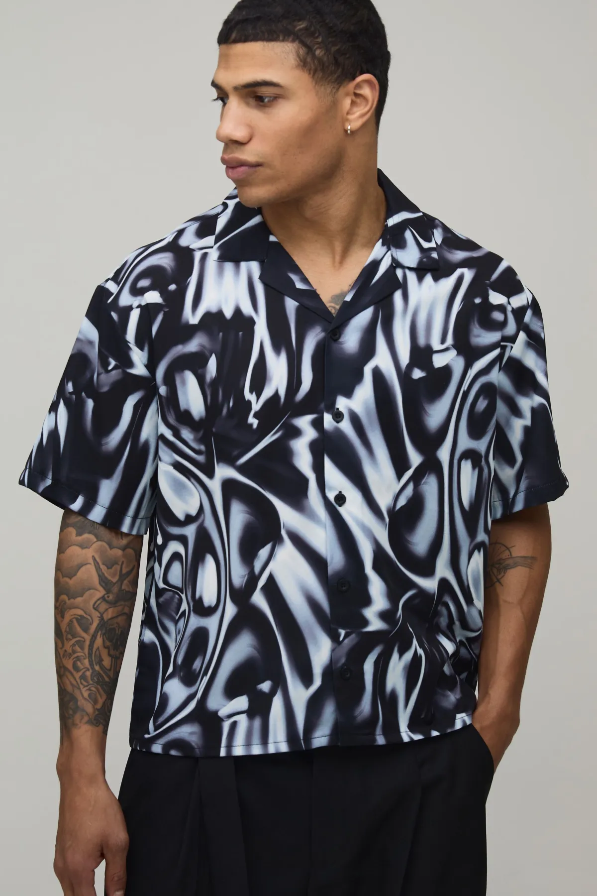 boohooMAN Chemise Oversize Coupe Carrée Imprimé Abstrait Effet Fondu<Homme Chemises Grande Taille|Chemises