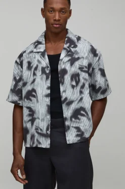 boohooMAN Chemise Oversized Coupe Boxy Imprimé Psychédélique<Homme Chemises