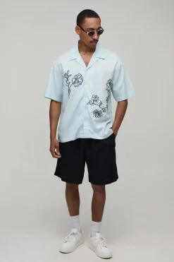boohooMAN Chemise Oversize En Mélange De Lin À Motif Floral Esquissé<Femme Ensembles|Tops