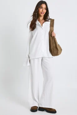 Chemise oversize à poignets noués froissés & Pantalon à jambe droite