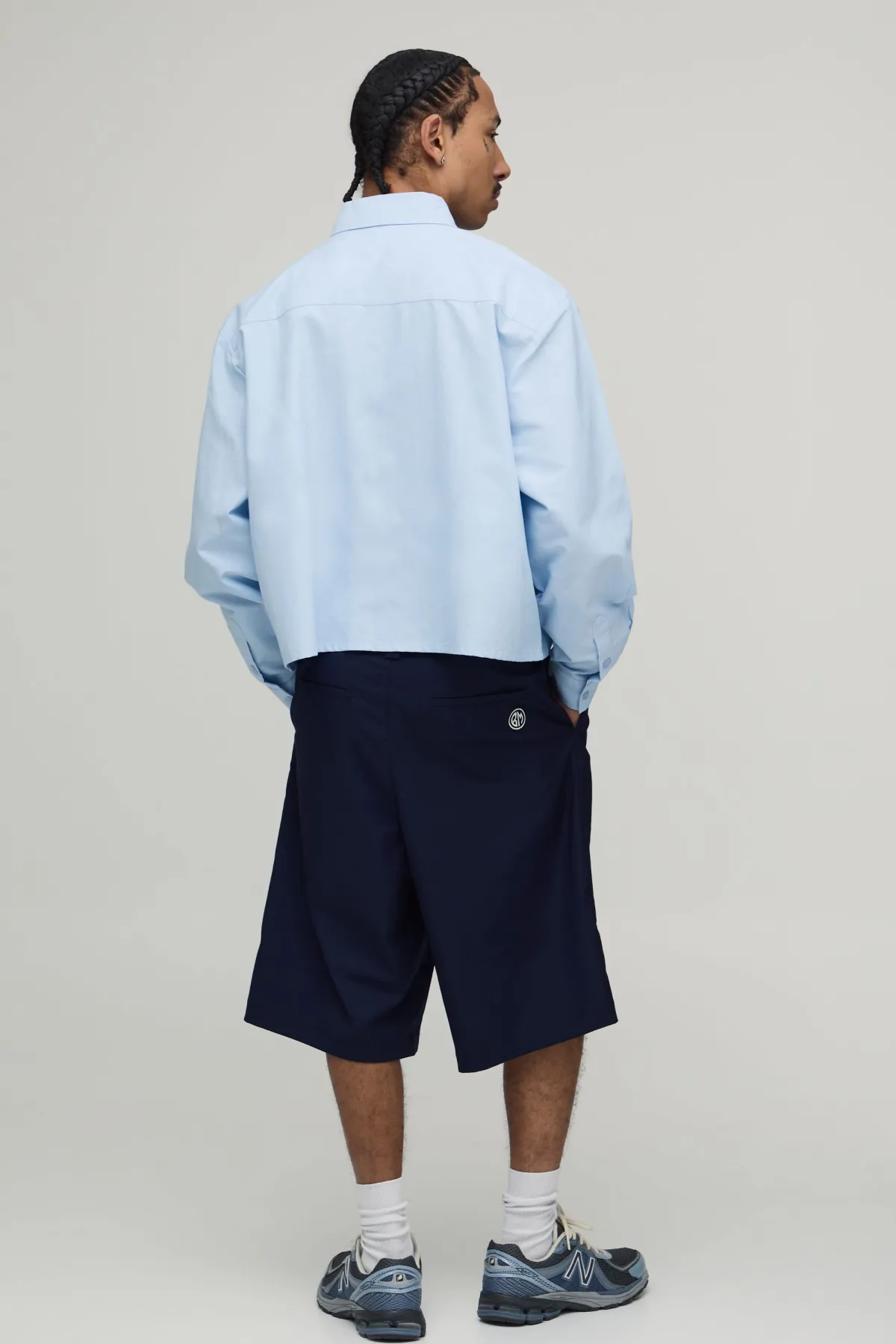boohooMAN Chemise Oxford Manches Longues Coupe Boxy Raccourcie<Homme Chemises