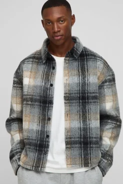 boohooMAN Chemise par-dessus à carreaux brossée oversize<Homme Chemises Grande Taille|Chemises