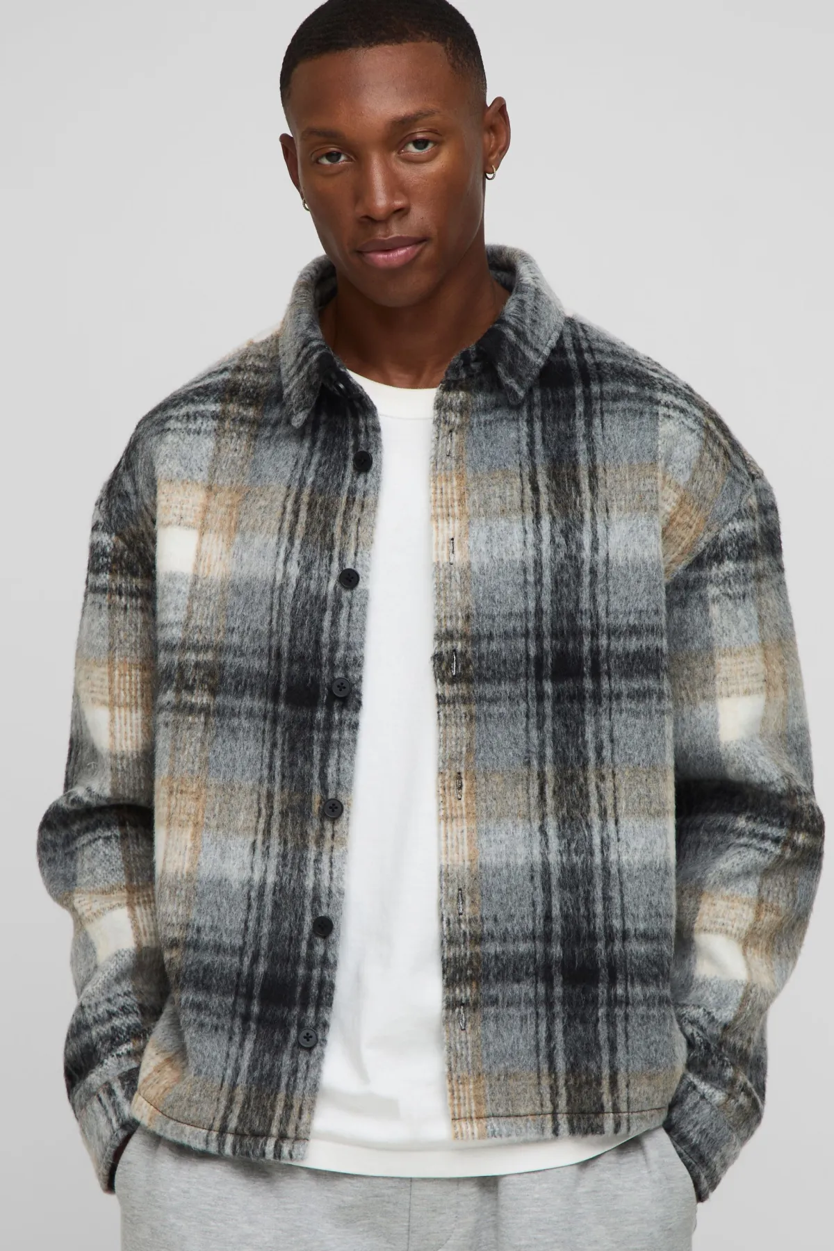 boohooMAN Chemise par-dessus à carreaux brossée oversize<Homme Chemises Grande Taille|Chemises